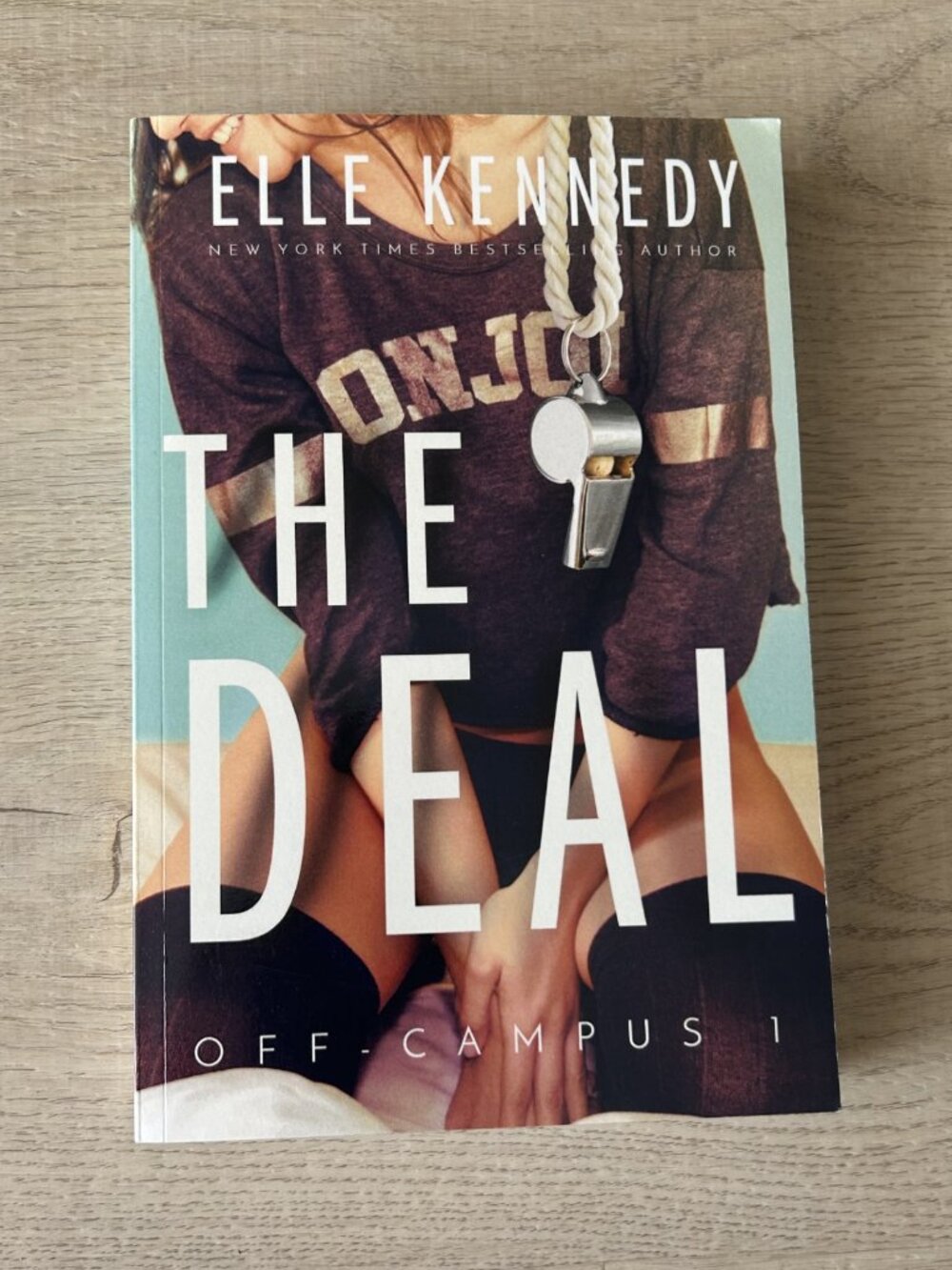 The Deal- Elle Kennedy; paperback